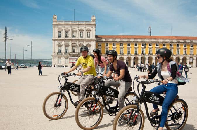 Tour de bicicleta elétrica